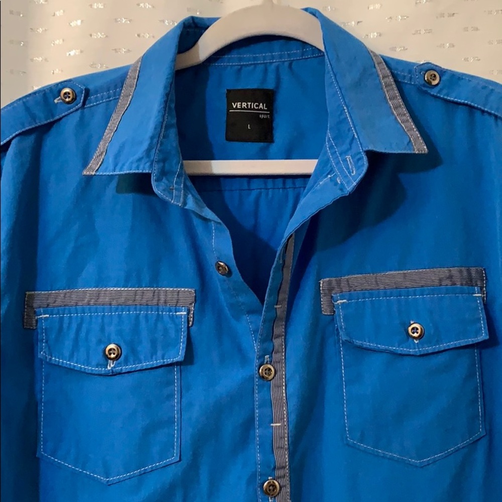 Vertical Sport-Solid Button Down Shirt Euc - image 2